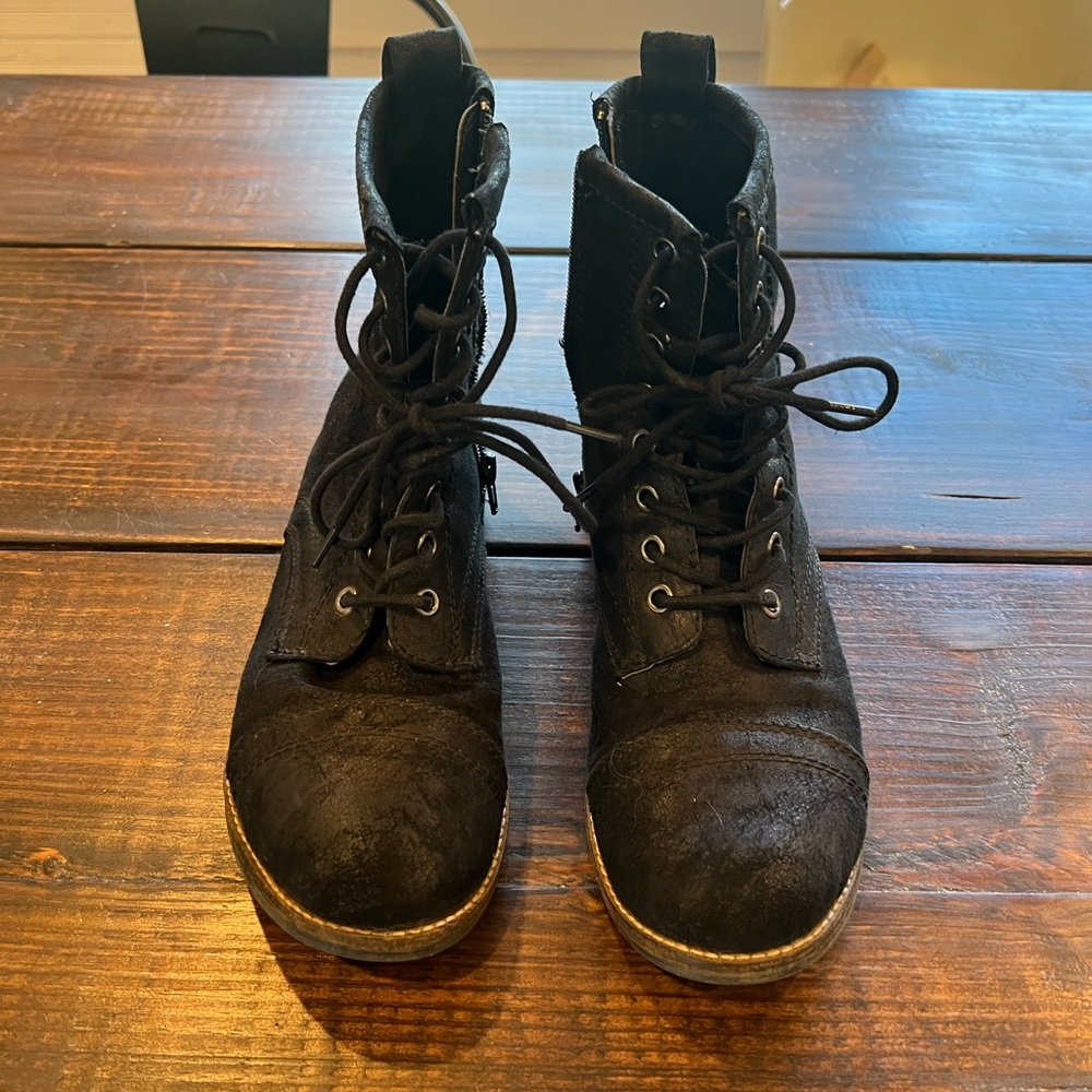 Madden Girl black boots